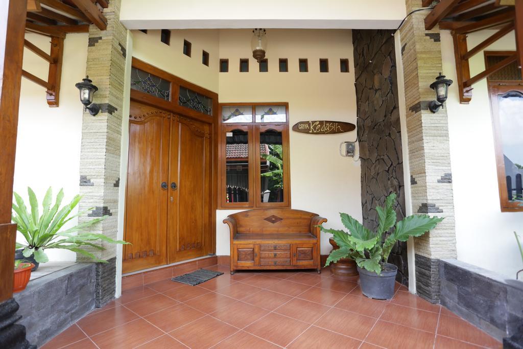 Griya Kedasih Guesthouse Yogyakarta Extérieur photo